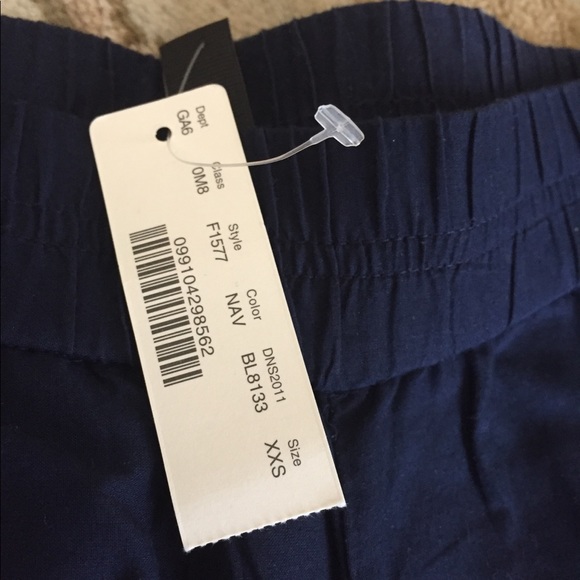 NWOT J. Crew Eyelet Shorts - Picture 5 of 7